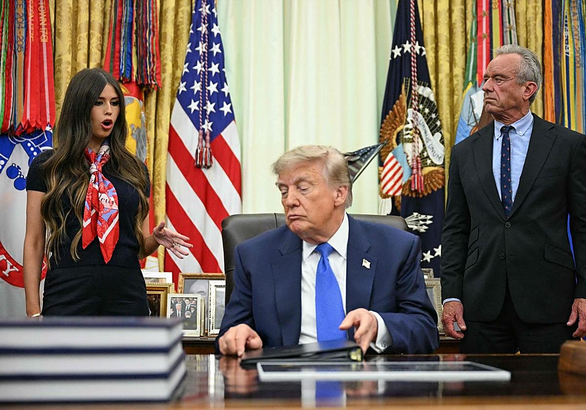 la-joven-que-aparece-junto-a-trump-en-la-casa-blanca-de-la-que-todos